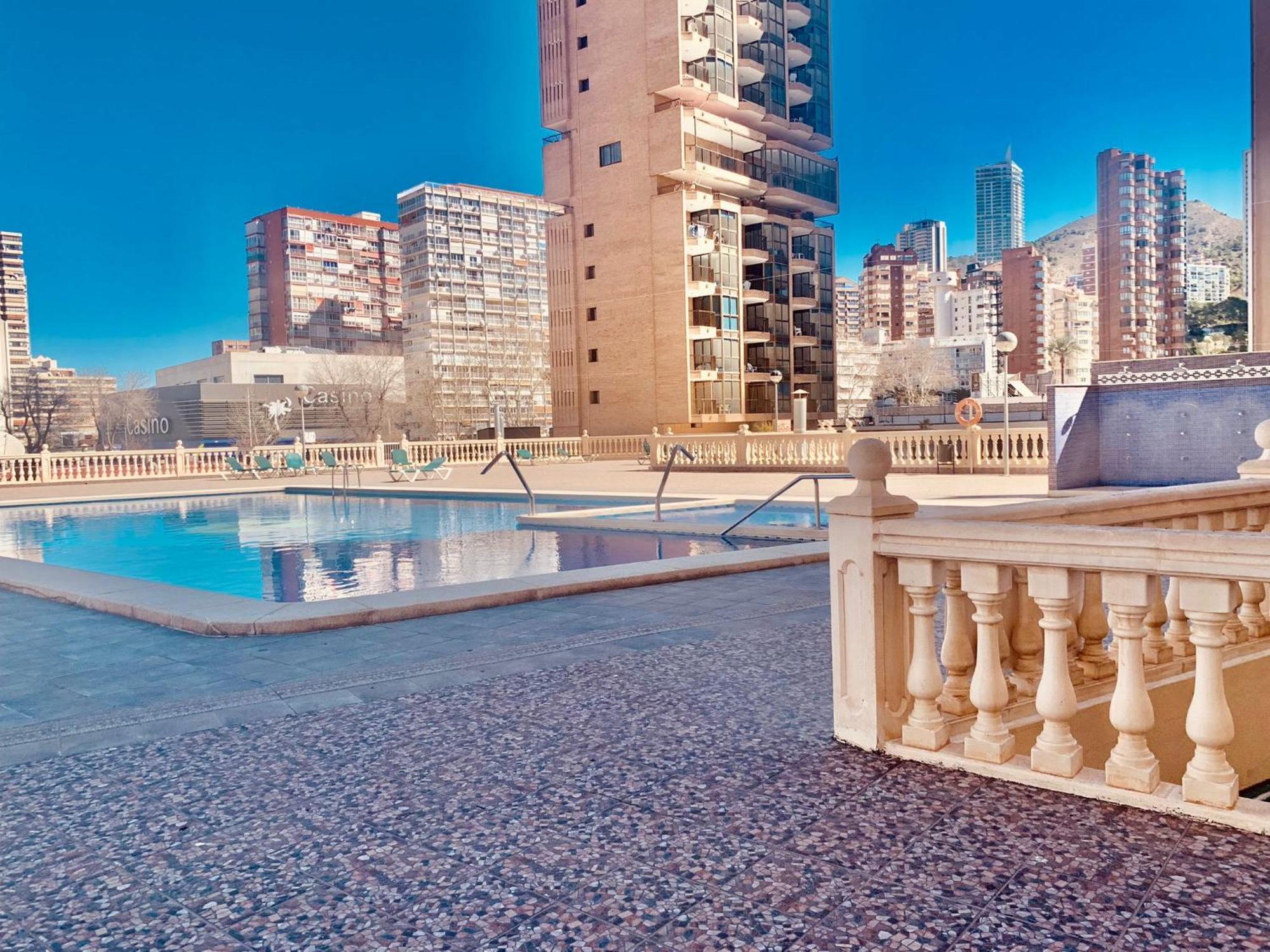 Iª Linea playa levante, Benidorm Exterior foto